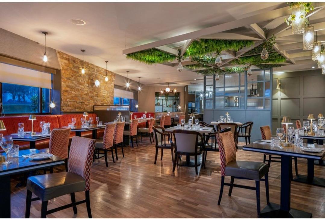Greenhills Hotel Limerick Exterior photo